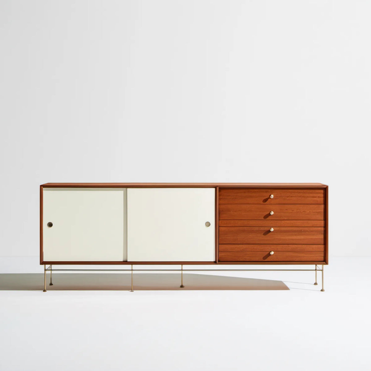 Komoda z fornirowanego MDF w kolorze orzechowym i kremowym, 180 x 45 x 75 cm